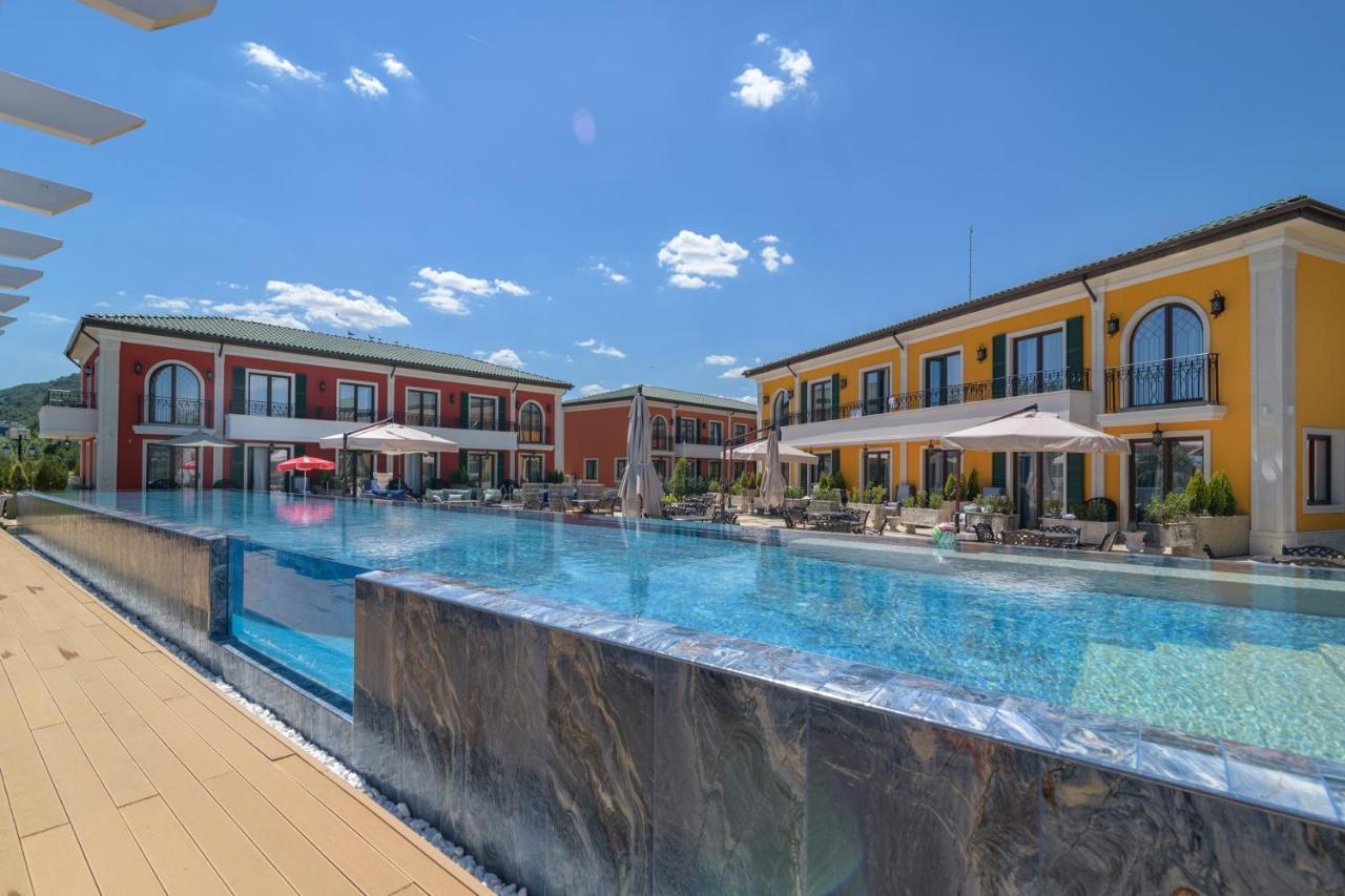 Villas For 4 Or 6 Adults In Therma Village Kranevo Eksteriør bilde